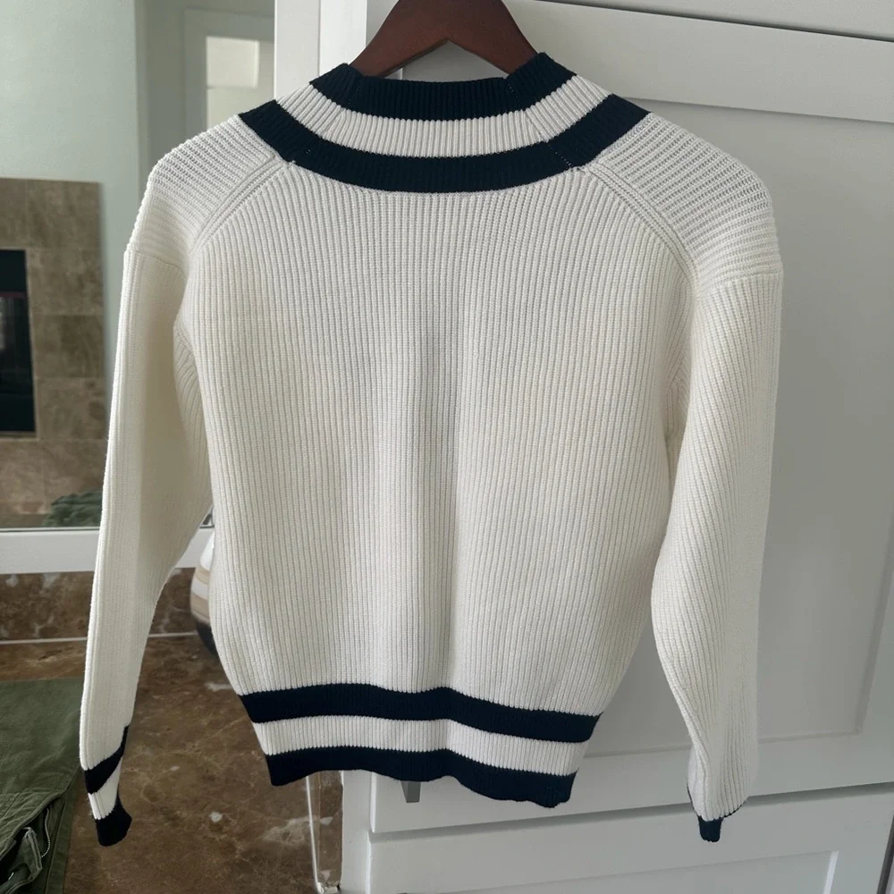 Sweater - Picture 2 of 3